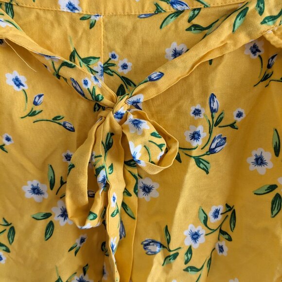 PacSun NWT Kendall & Kylie Floral Shorts Sz M - Picture 5 of 8